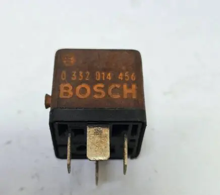 Audi A4 S4 B5 8D Other relay 0332014456