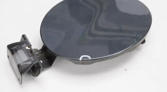 Mazda 5 Fuel tank cap 