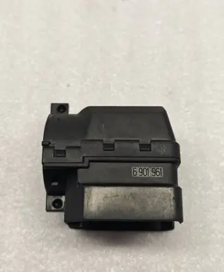 BMW 5 E39 Ignition lock contact 6901961