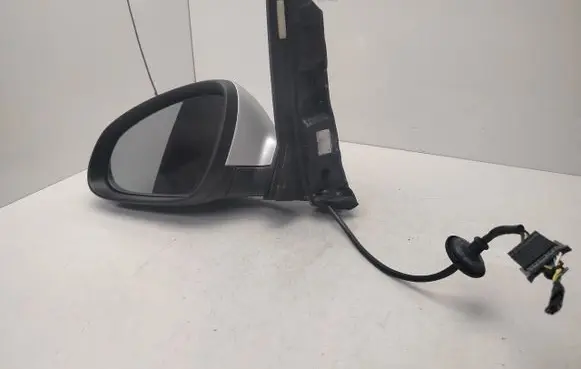 Opel Astra J Front door electric wing mirror