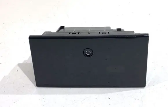 Toyota Camry VIII XV70 Interior fan control switch 8466033180