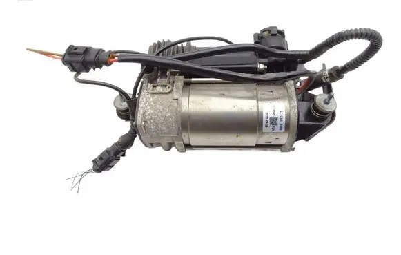 Audi Q7 4L Air suspension compressor 3Z03071000