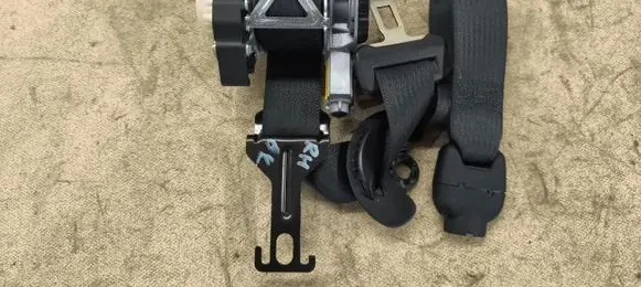 Ford Explorer V Front seatbelt DB5378612D34AF 34122030FBL