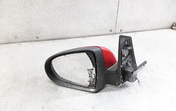 Mitsubishi Colt Front door electric wing mirror E9024259