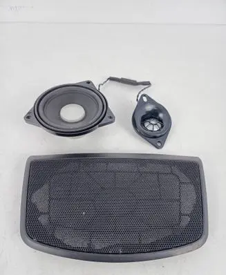 BMW 3 F30 F35 F31 Panel speaker 9368383 9226358 9364839