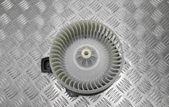 Ford Fusion Heater fan/blower AY2727006220 T4051