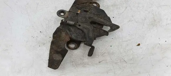Toyota Corolla E120 E130 Engine bonnet/hood lock/catch NOCODE
