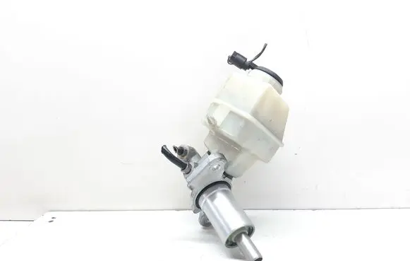 Master brake cylinder
