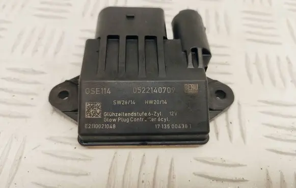 Mercedes-Benz ML W164 Glow plug pre-heat relay 0522140709