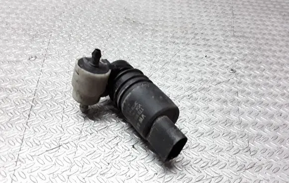 Audi Q7 4L Windscreen/windshield washer pump 1T0955651A