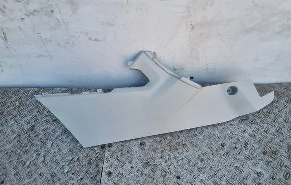 Other center console (tunnel) element