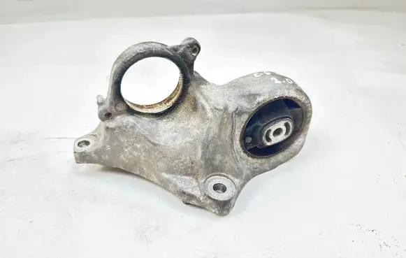Citroen C5 Engine mounting bracket 96193563