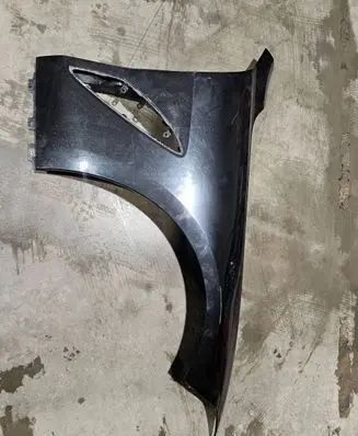 BMW 8 G15 Fender