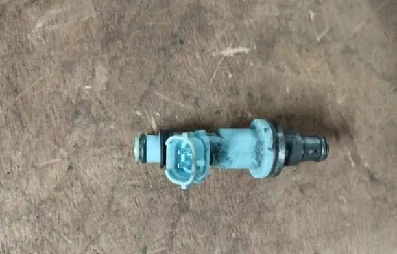 Lexus RX 300 Fuel injector 2325046090