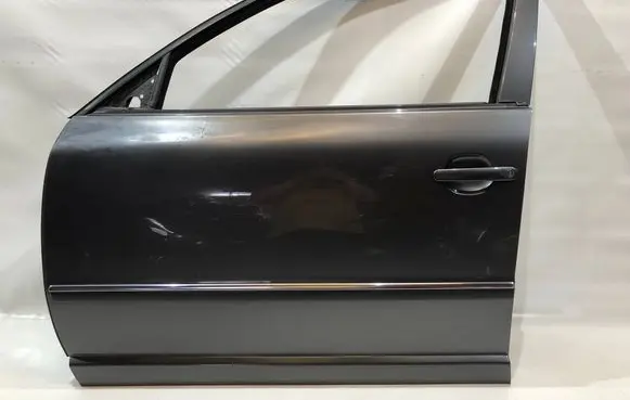Skoda Superb B5 (3U) Front door
