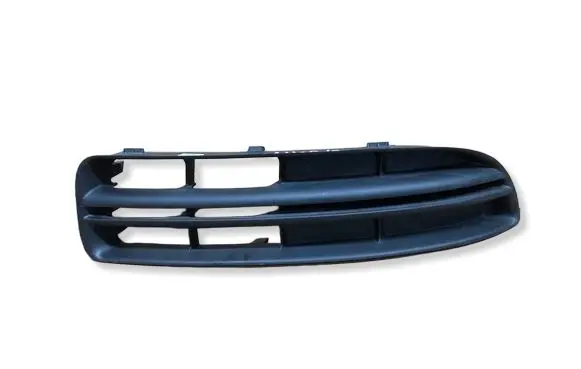 Skoda Superb B5 (3U) Front fog light trim/grill 3U0853666