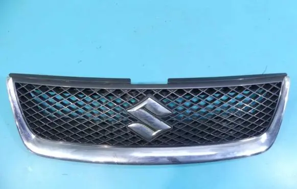 Suzuki Grand Vitara II Front bumper upper radiator grill 71743-65J0 IMPRK1286269