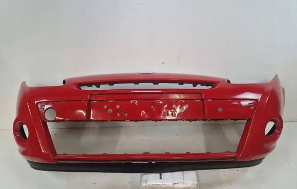 Renault Clio III Front bumper 8200799935