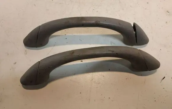 Toyota RAV 4 (XA20) Rear interior roof grab handle