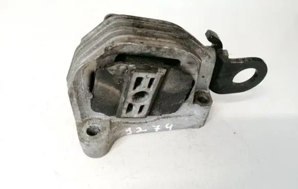 Volvo S60 Engine mount bracket 326d20e 30776354