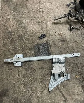 Mercedes-Benz Sprinter W906 Sliding door window regulator with motor A9067200046 ZGS011 Q005