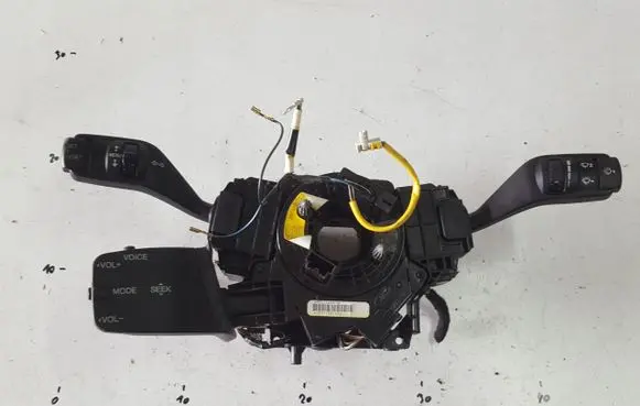 Ford Kuga I Wiper turn signal indicator stalk/switch 