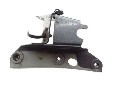 Audi A7 S7 4G Fender mounting bracket 4G8821135D