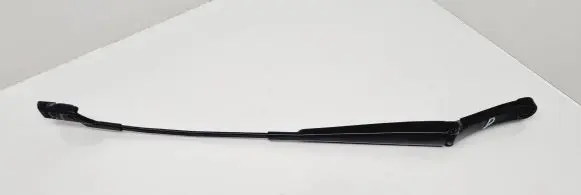 Volkswagen PASSAT B6 Front wiper blade arm 3C1955410B
