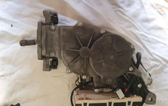 Mercedes-Benz GLK (X204) Tailgate/trunk/boot lift motor 979125102