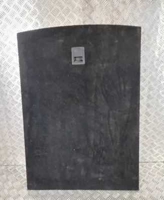 Trunk/boot floor carpet liner