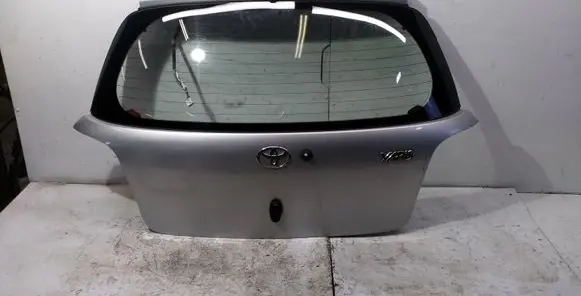 Toyota Yaris Tailgate/trunk/boot lid