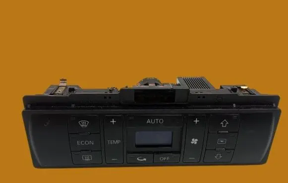 Audi A4 S4 B5 8D Climate control unit 8D0820043M
