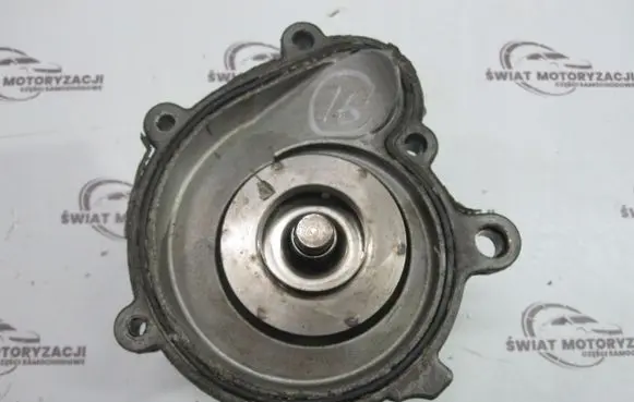Mercedes-Benz C W203 Water pump 417GB