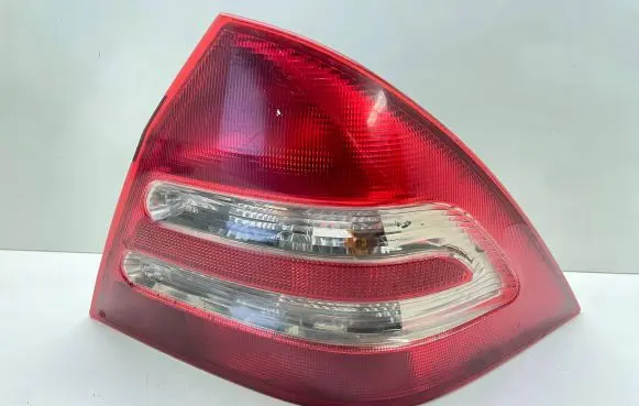 Mercedes-Benz C W203 Rear/tail lights
