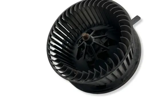 Volkswagen Golf VI Heater fan/blower 35987694C 995775TD