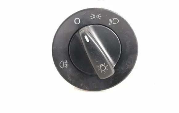 Volkswagen Golf IV Light switch 1C0941531