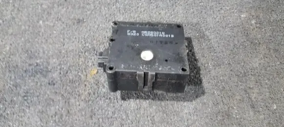 Mitsubishi Galant Air flap motor/actuator MR283218 CSA501A001B