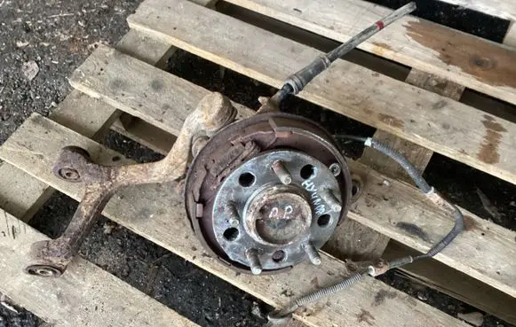 Hyundai Grandeur Rear wheel hub