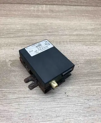 BMW 5 E39 Other control units/modules 6913661