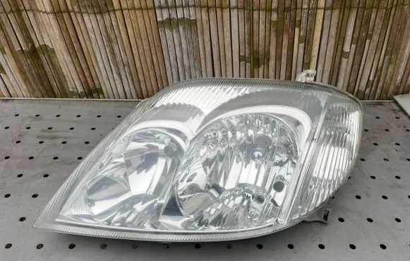 Toyota Corolla E120 E130 Headlight/headlamp