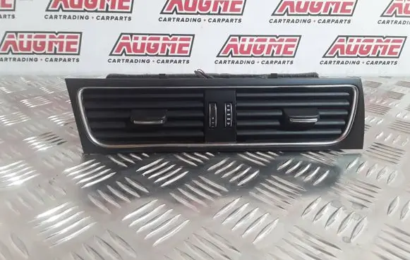 Audi A5 8T 8F Dash center air vent grill 8T1820951B