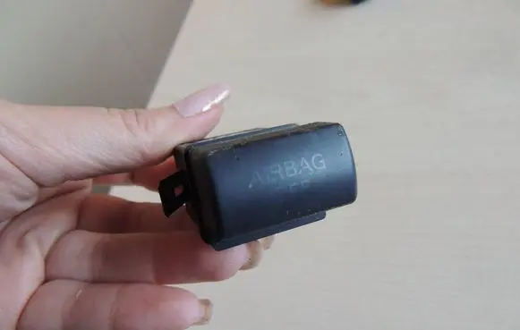 Seat Ibiza III (6L) Passenger airbag on/off switch 8L919235A