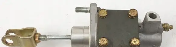 Mitsubishi Lancer Clutch master cylinder