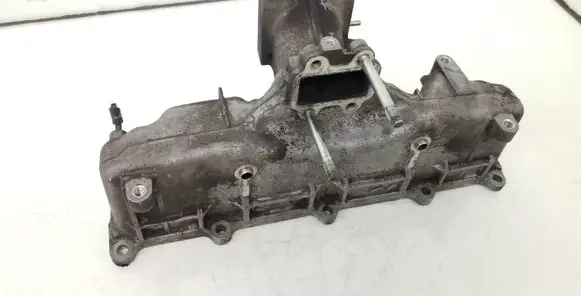 Toyota Avensis T250 Intake manifold 171110R010