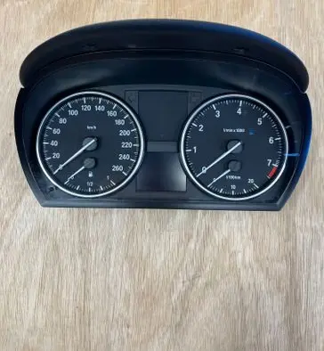 BMW 3 E90 E91 Speedometer (instrument cluster) 1025440 9166839