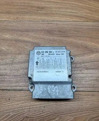 Skoda Octavia Mk2 (1Z) Airbag control unit/module 1K0909605L