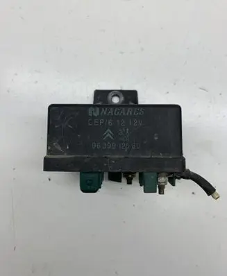 Peugeot 307 Glow plug pre-heat relay 9639912580