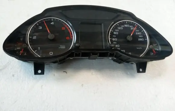Audi A4 S4 B8 8K Speedometer (instrument cluster) 5550016205 NE70073