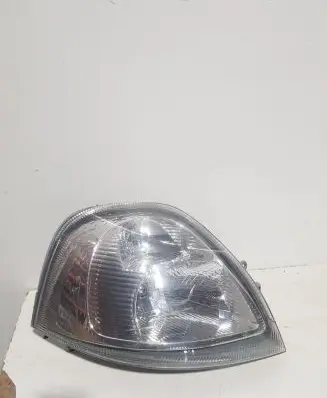Renault Master II Headlight/headlamp 8200163521