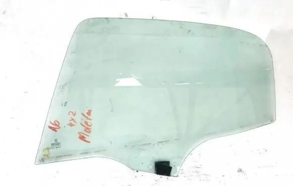 Peugeot 206 Rear door window glass